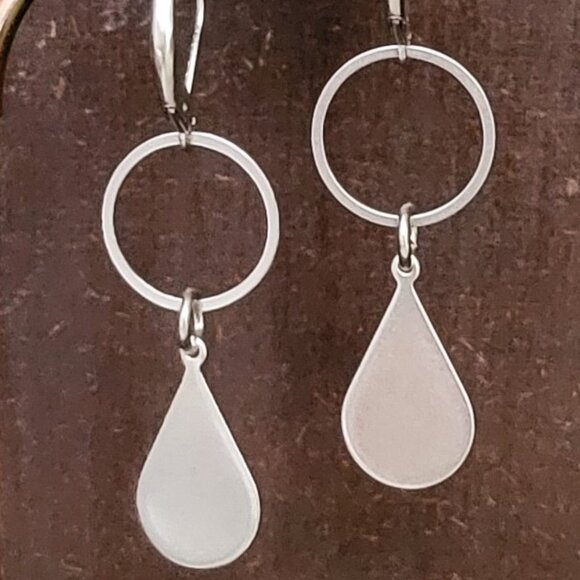 TEARDROP Circle Stainless Steel Lever Back Earrings Minimalist - Picture 5 of 14
